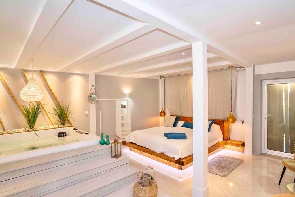 קווארטיירה Luxuryvilla With Private Heated Pool And Spa 7P מראה חיצוני תמונה