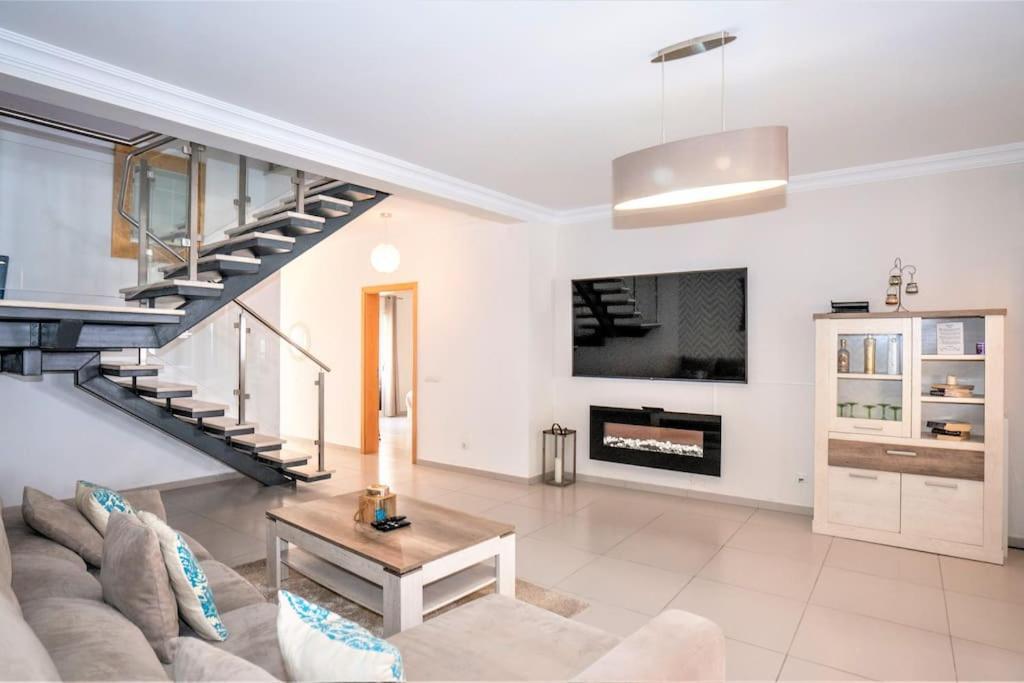 קווארטיירה Luxuryvilla With Private Heated Pool And Spa 7P מראה חיצוני תמונה