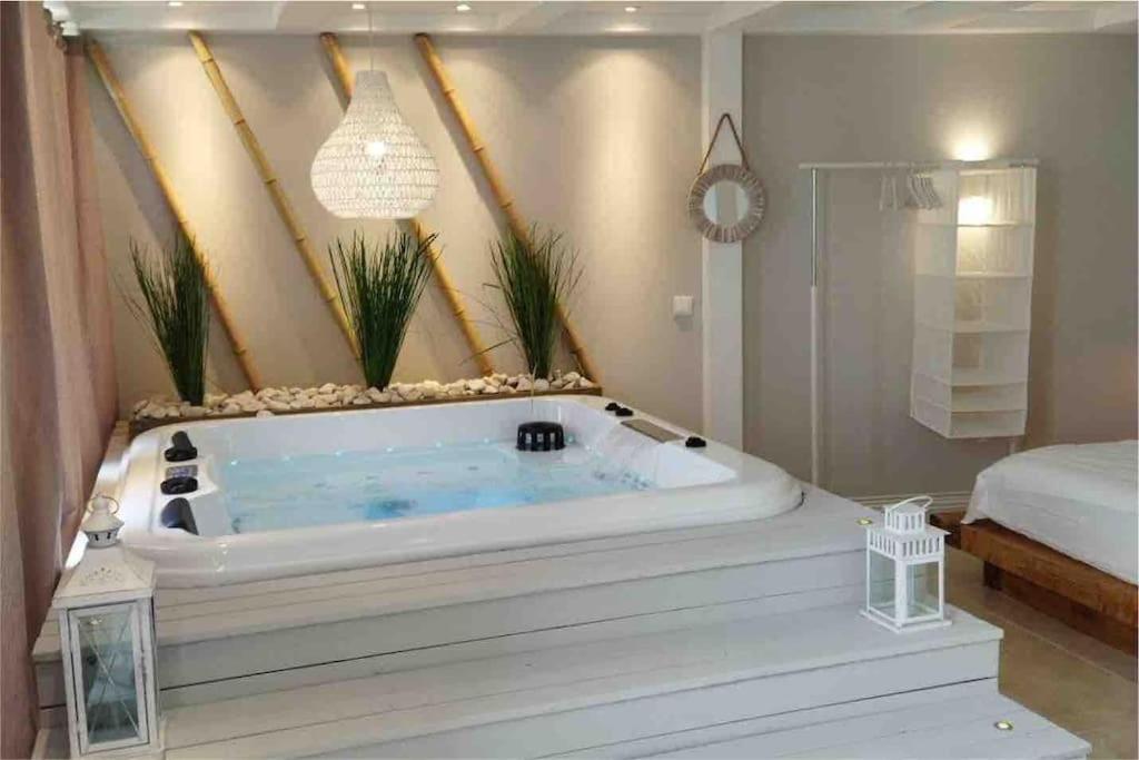 קווארטיירה Luxuryvilla With Private Heated Pool And Spa 7P מראה חיצוני תמונה